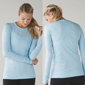 Lululemon long sleeve shirt size 10